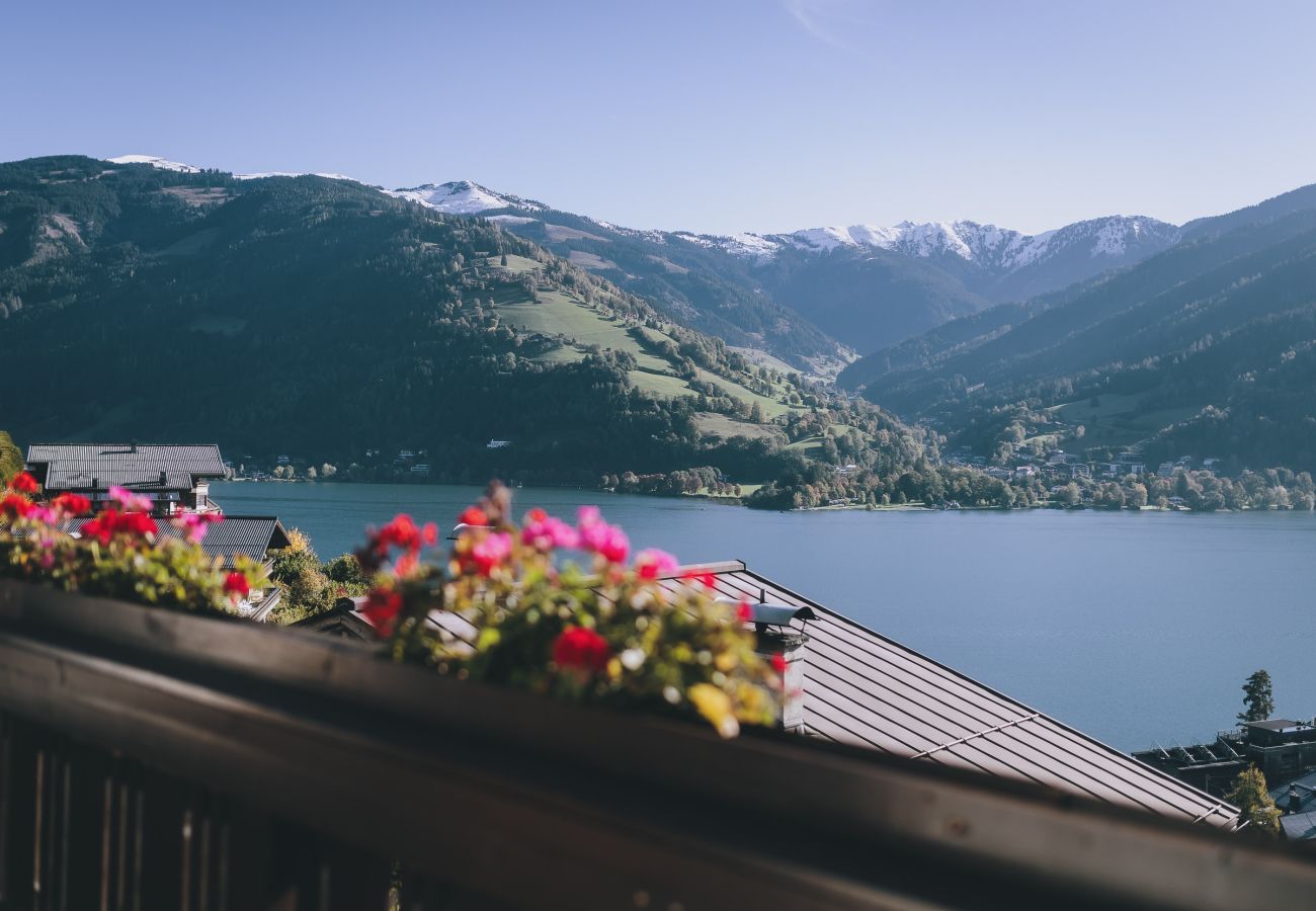 Ferienwohnung in Zell am See - Apartments Haus Altenberger - Bergblick